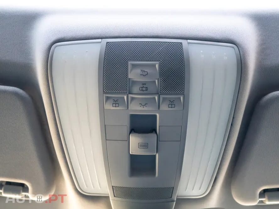 Mercedes-Benz E 220 BlueTEC 9G-TRONIC Avantgarde