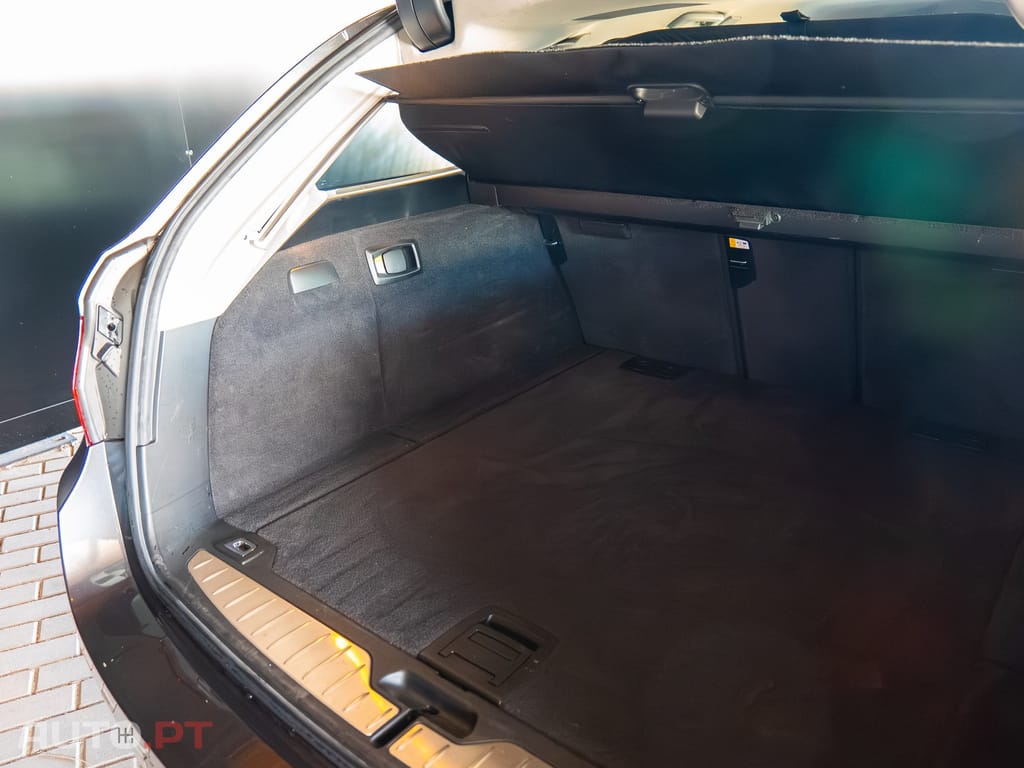 BMW 520 d Exclusive Auto 129g