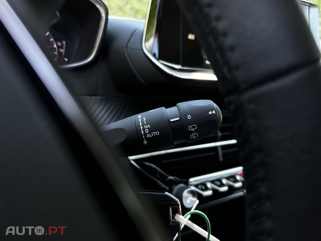 Peugeot 2008 1.2 PureTech Active