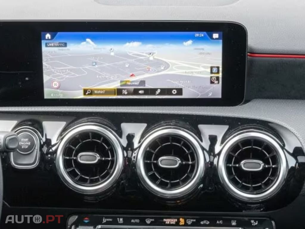 Mercedes-Benz A 250 I.V.A DEDUTIVEL e AMG