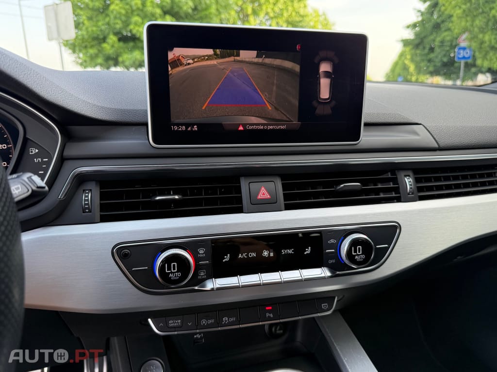 Audi A4 Avant 35 TDI S line S tronic