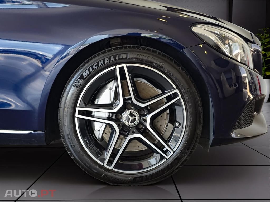 Mercedes-Benz C 350 e 7G-TRONIC AMG Line