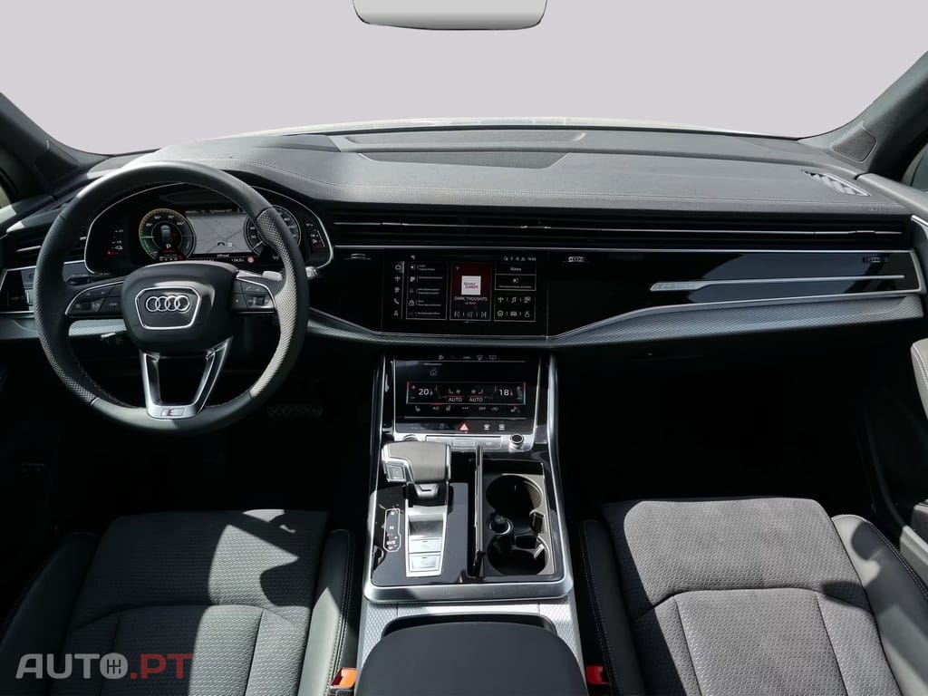 Audi Q7 55 TFSIe qu. S line