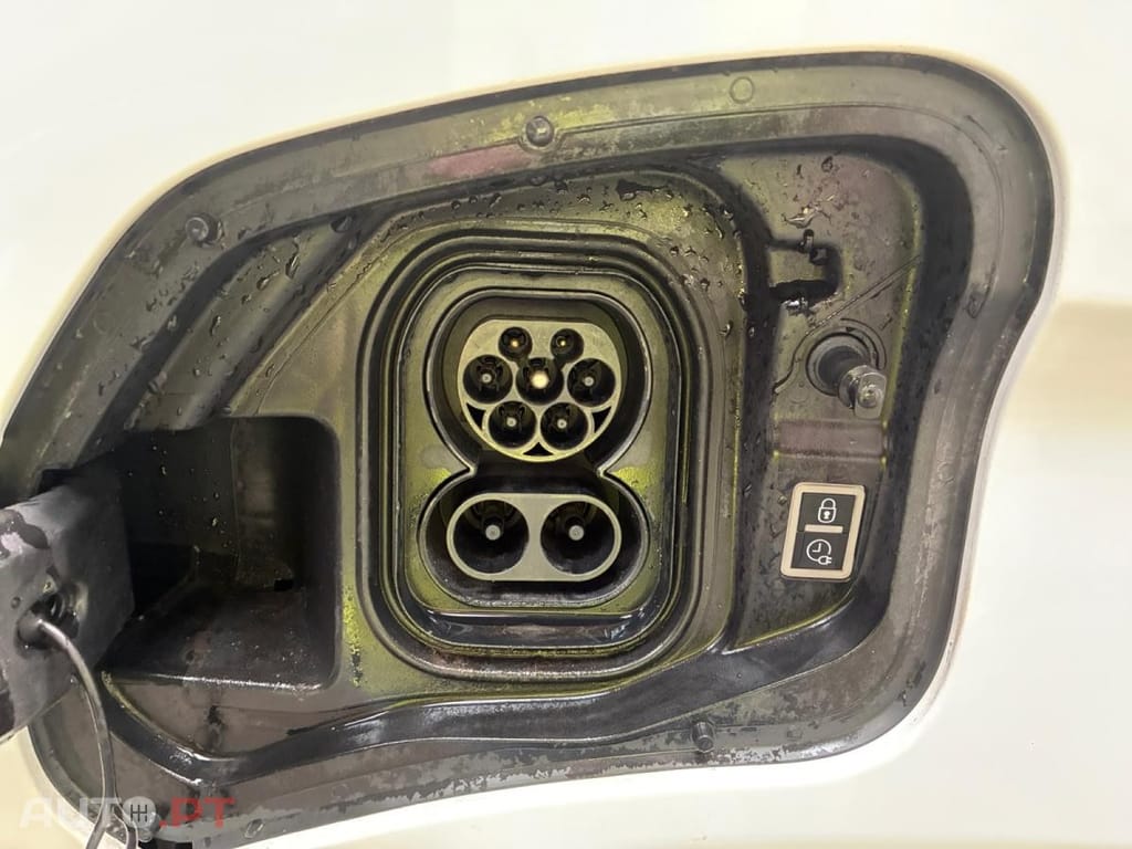 Peugeot E-Expert 50 kWh Standard Asphalt