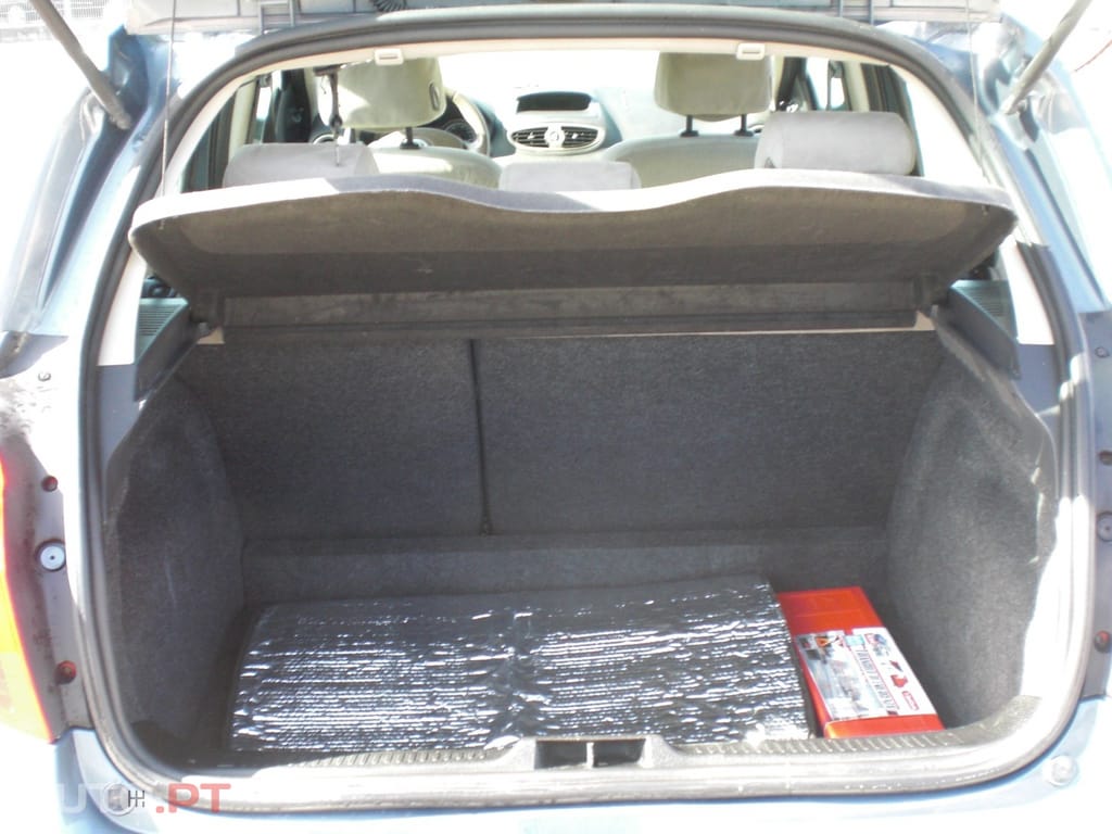 Renault Clio 1.2 16V Confort