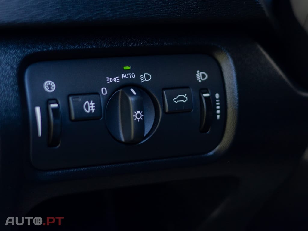 Volvo V40 2.0 D2 Inscription
