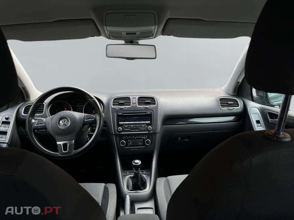 Volkswagen Golf 1.6 TDI CONFORTLINE