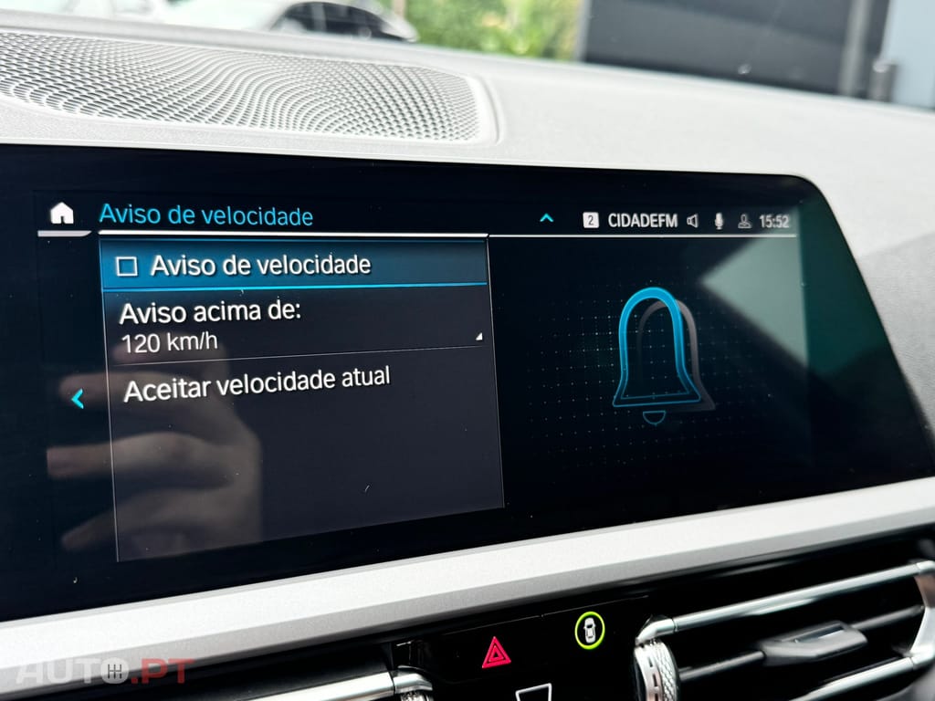 BMW 320 e Touring Auto