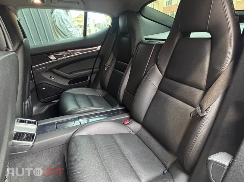 Porsche Panamera S e-Hybrid