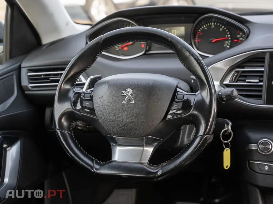 Peugeot 308 SW 1.5 BlueHDi Active EAT8