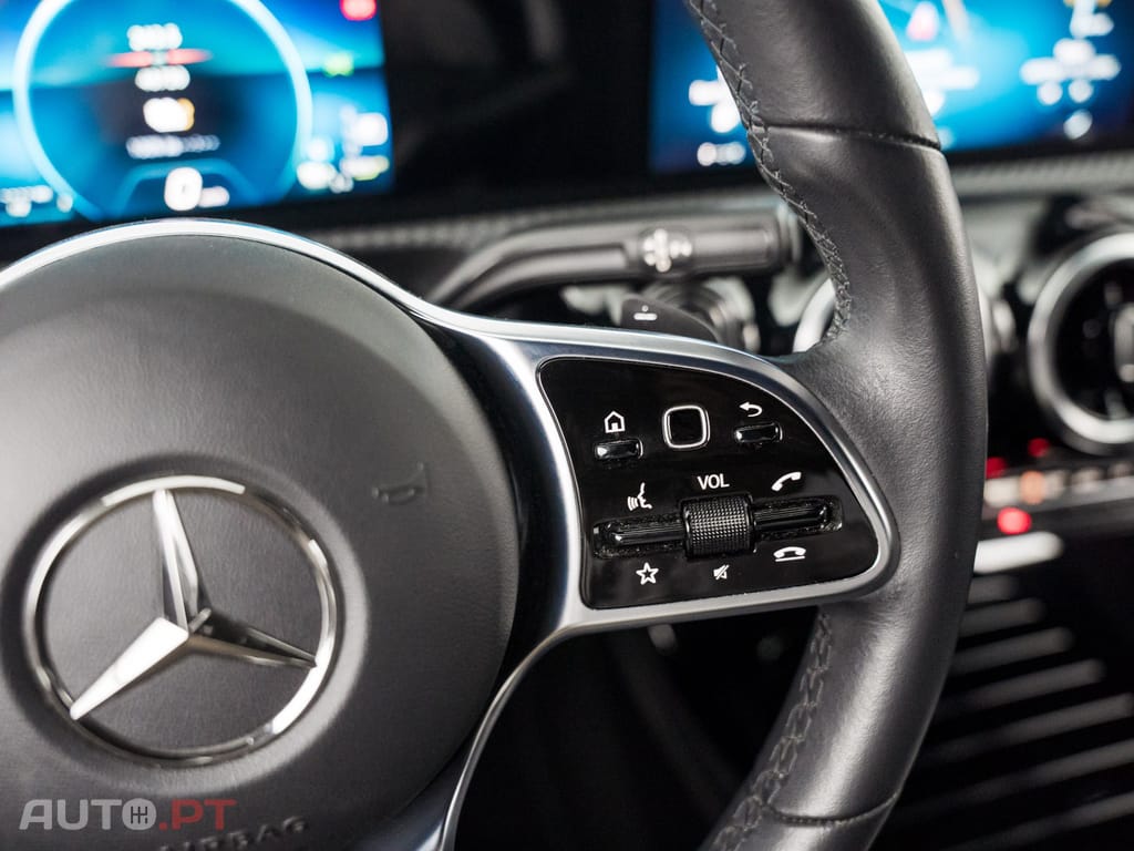 Mercedes-Benz CLA 250 e Shooting Brake Style Plus