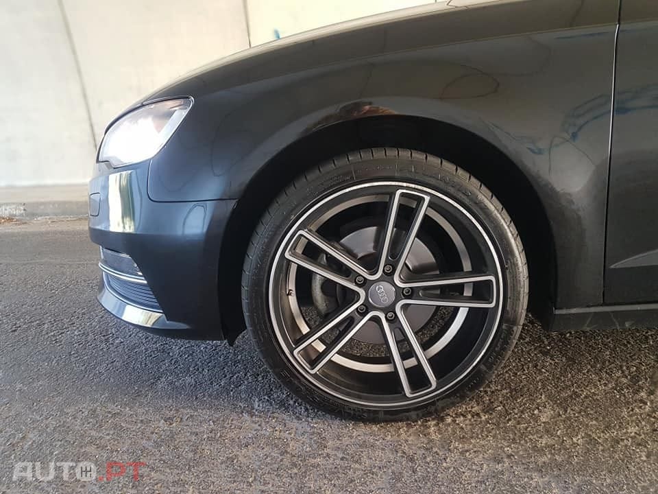 Audi A3 Sportback 2.0 TDI Advance S tronic 119g