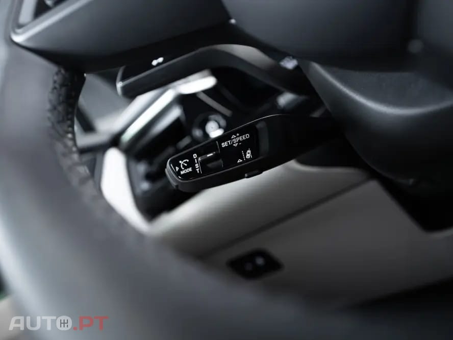 Porsche Macan Electric