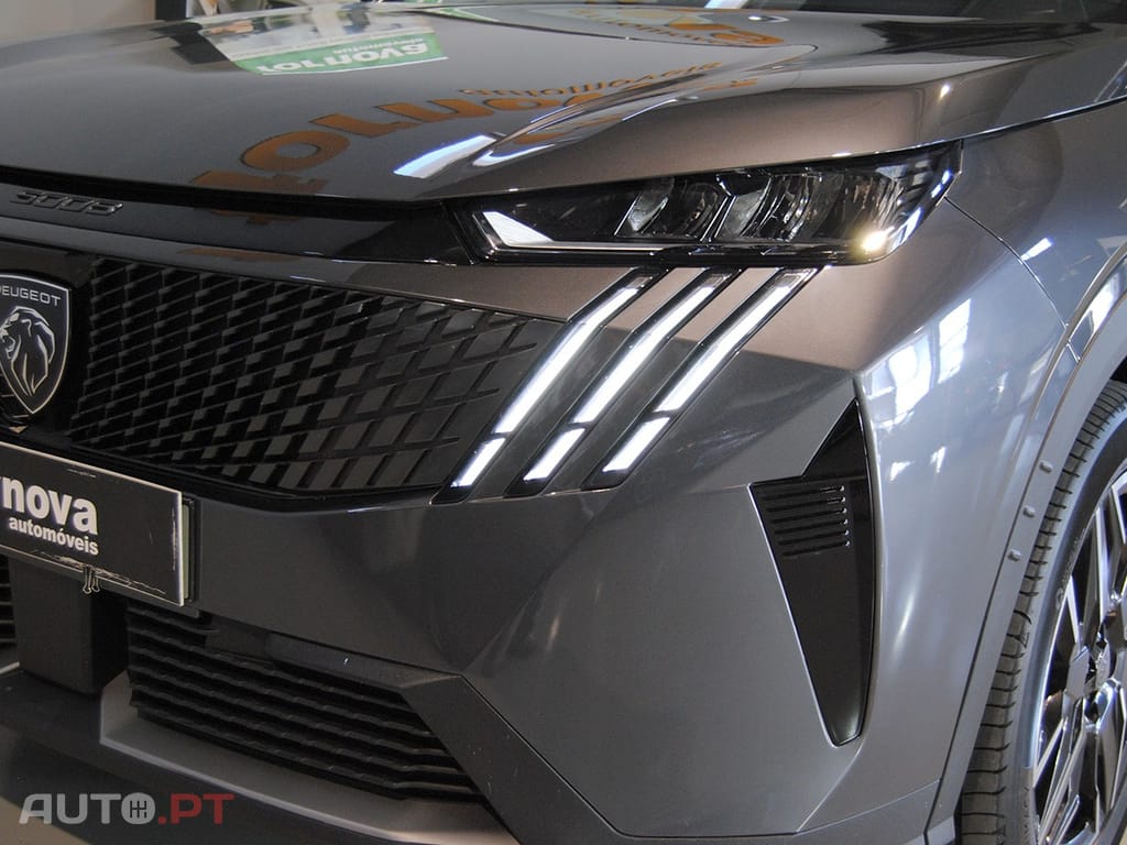Peugeot 5008 1.2 Hybrid Allure e-DCS6
