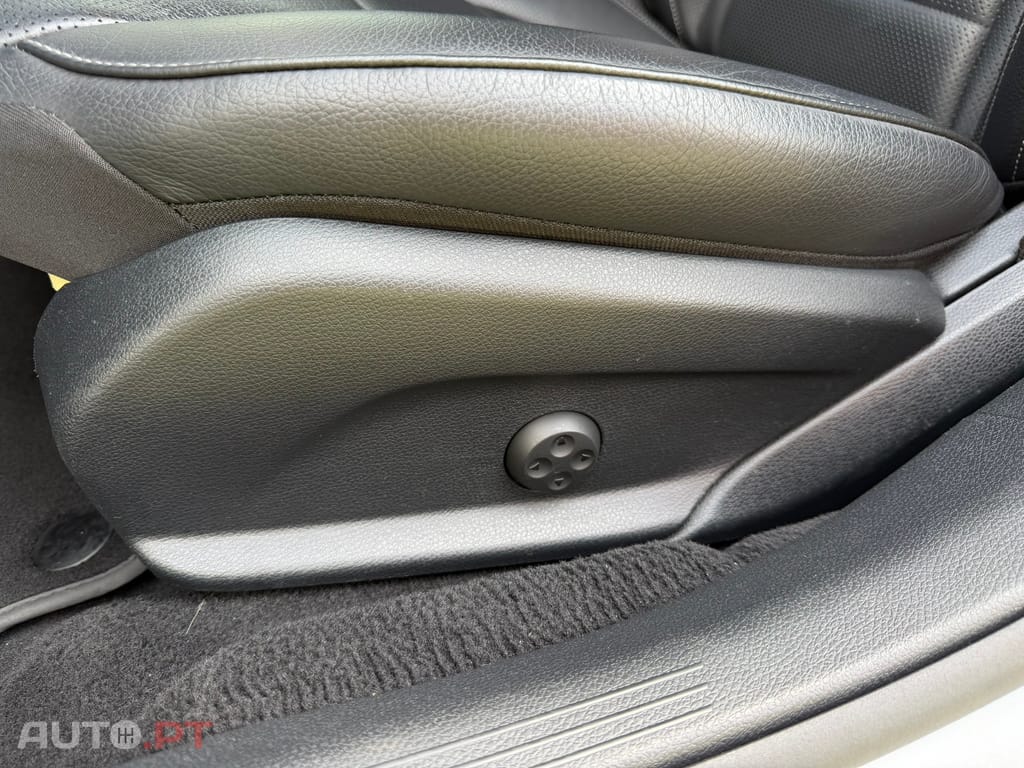 Mercedes-Benz E 300 e AMG Line