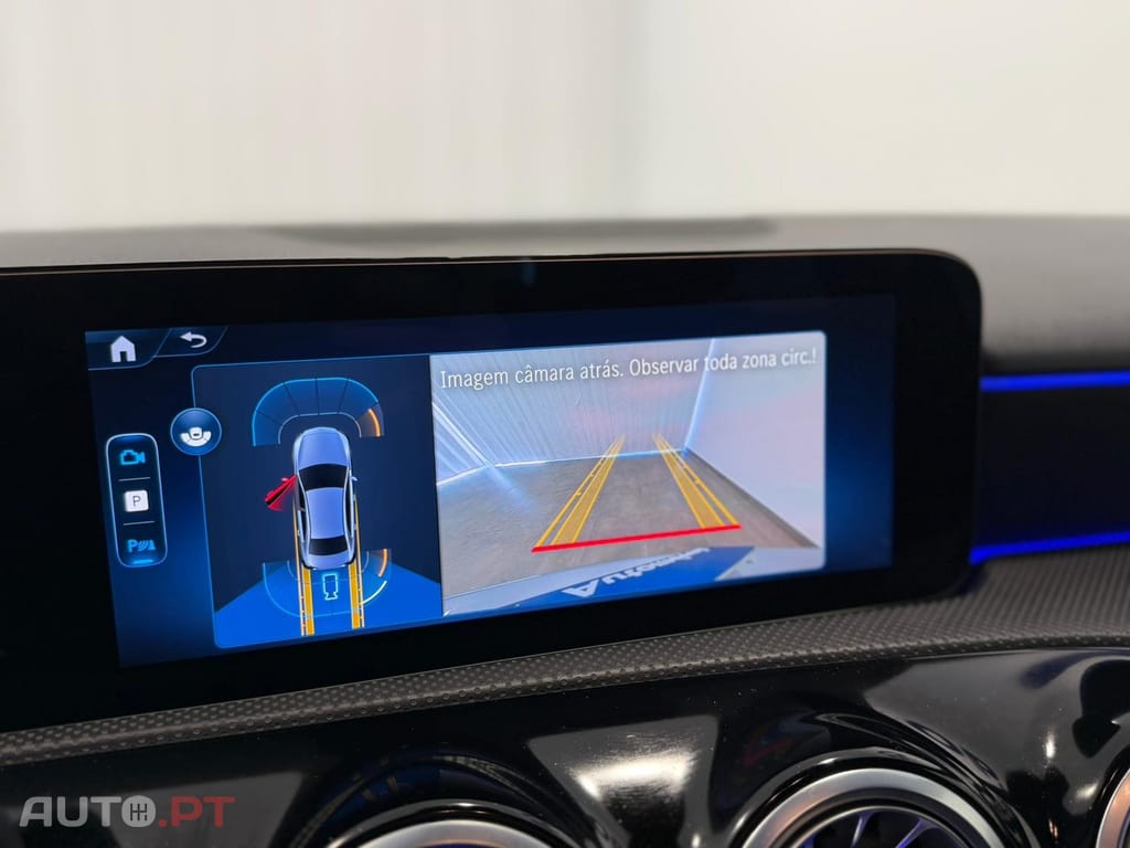 Mercedes-Benz A 200 Outro