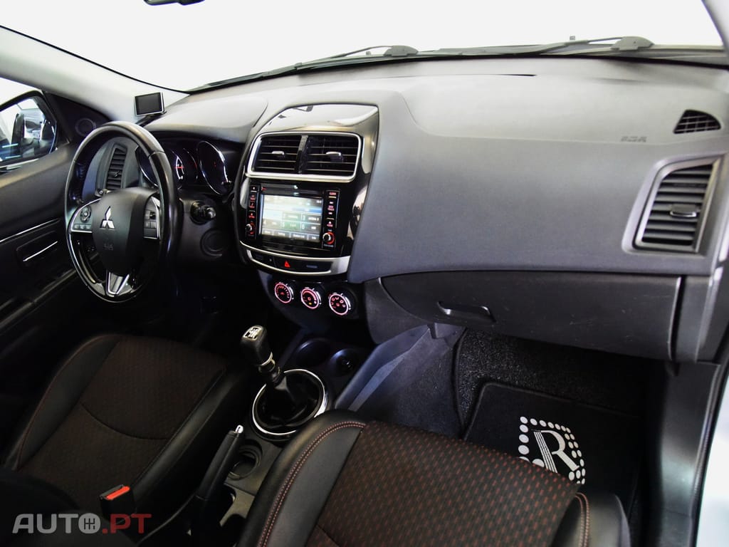 Mitsubishi ASX 1.6 DI-D Intense Black Edition
