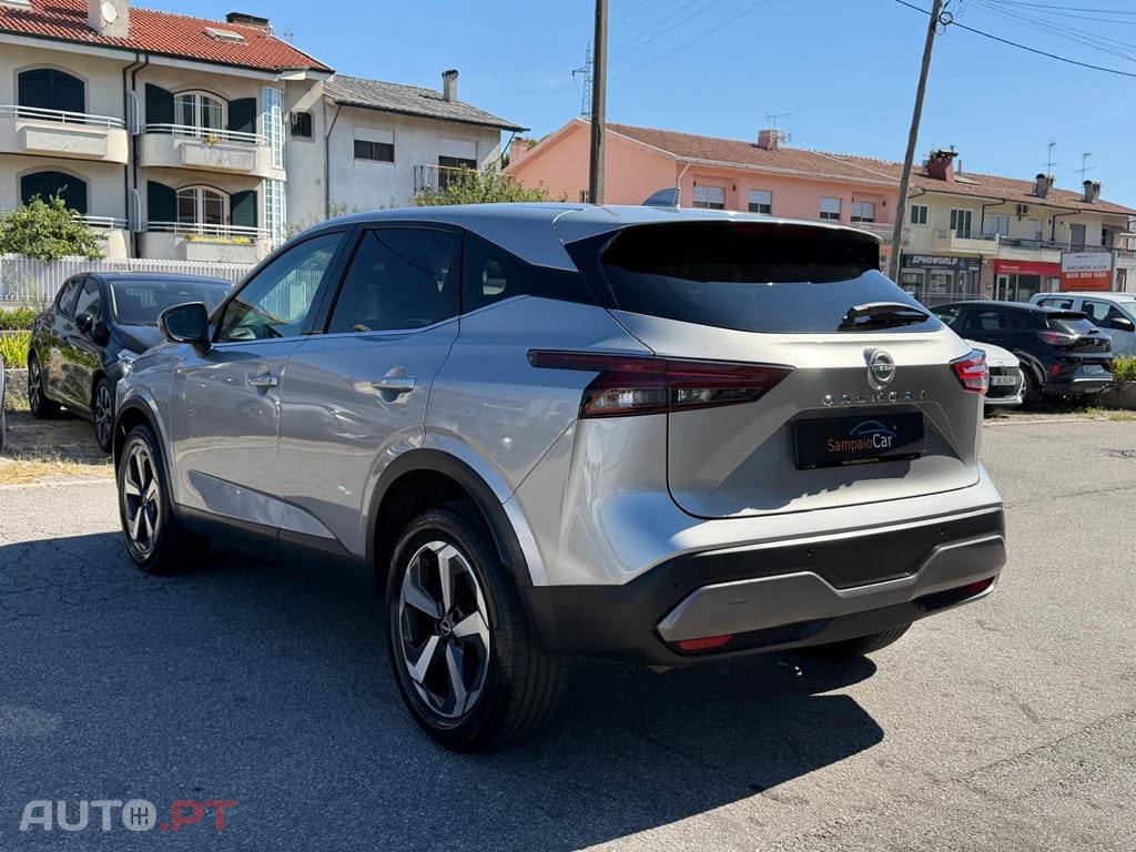 Nissan Qashqai 1.3 DIG-T N-Connecta LED