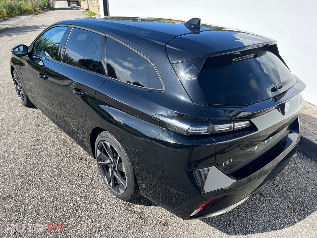 Peugeot 308 BlueHDi FAP 130 EAT8 Stop & Start Allure