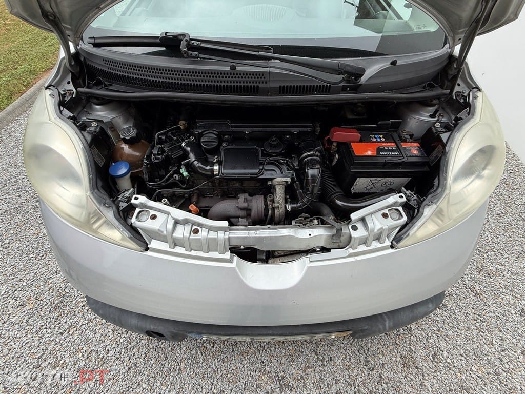 Peugeot 107 1.4 HDi XA