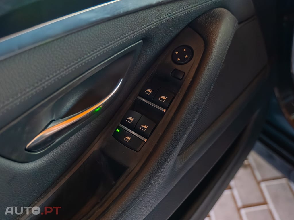 BMW 520 d Exclusive Auto 129g