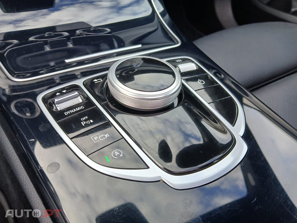 Mercedes-Benz C 220 d 9G-TRONIC AMG Line