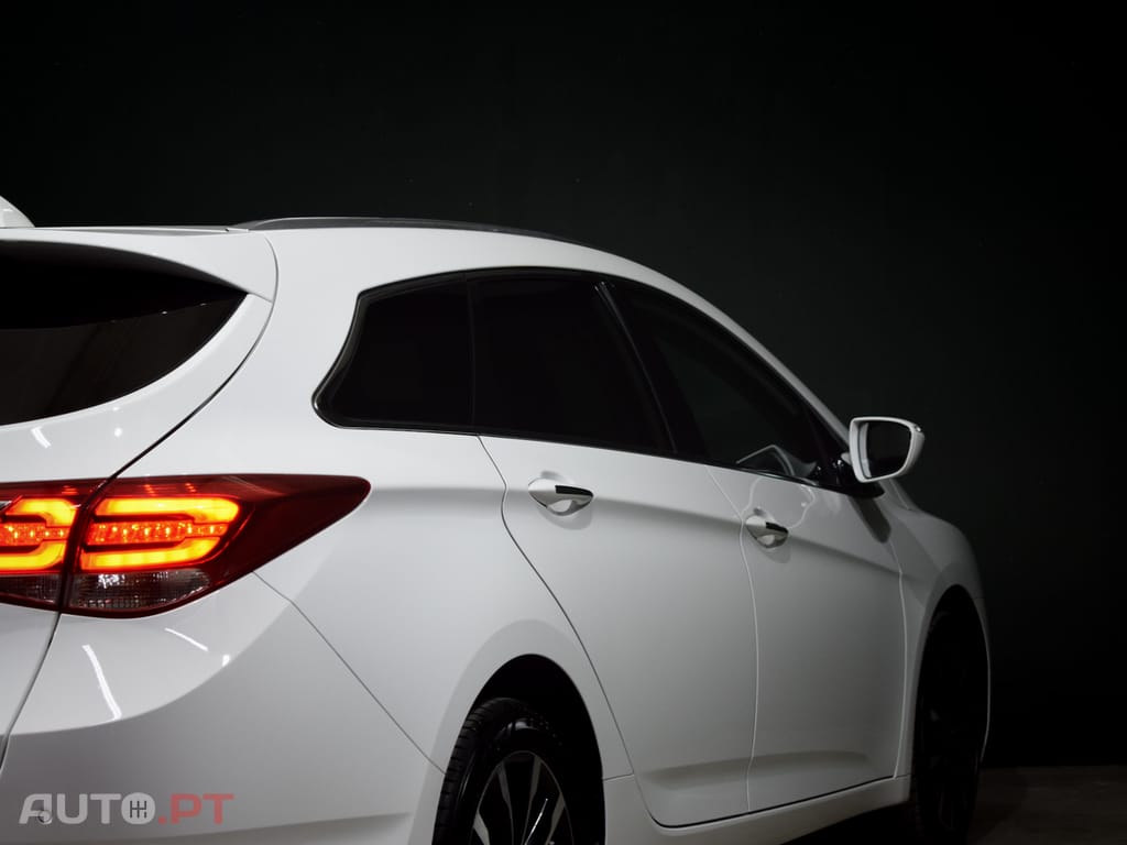 Hyundai i40 SW Automática 1.7CRDI