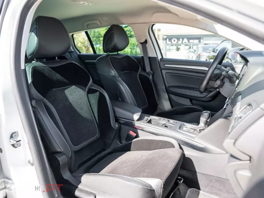 Renault Mégane Sport Tourer 1.5 Blue dCi Bose Edition EDC