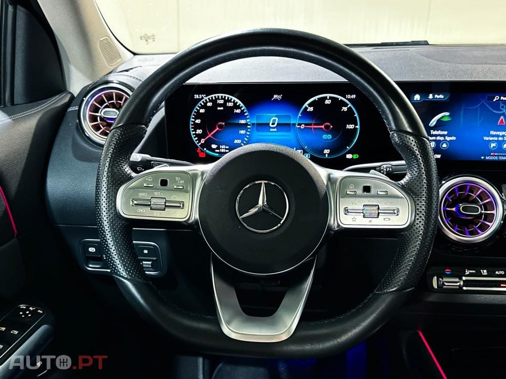 Mercedes-Benz EQA 250+ Electric Art