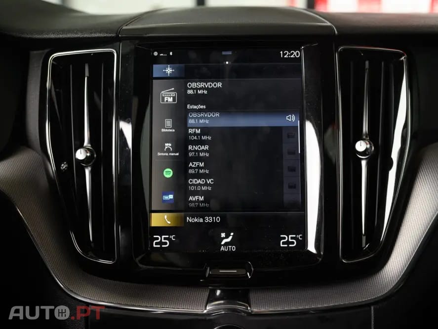 Volvo XC60 2.0 T8 PHEV R-Design AWD