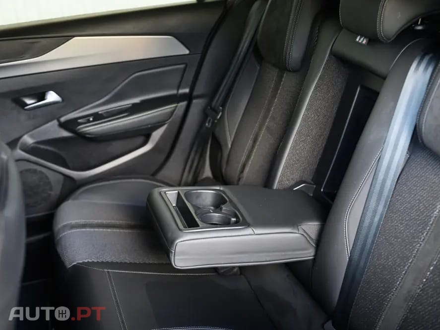 Peugeot 308 1.6 Hybrid GT e-EAT8
