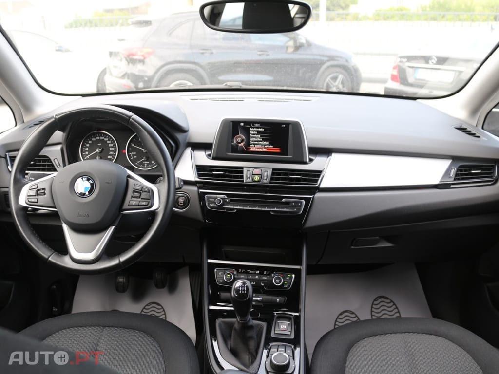 BMW 216 d