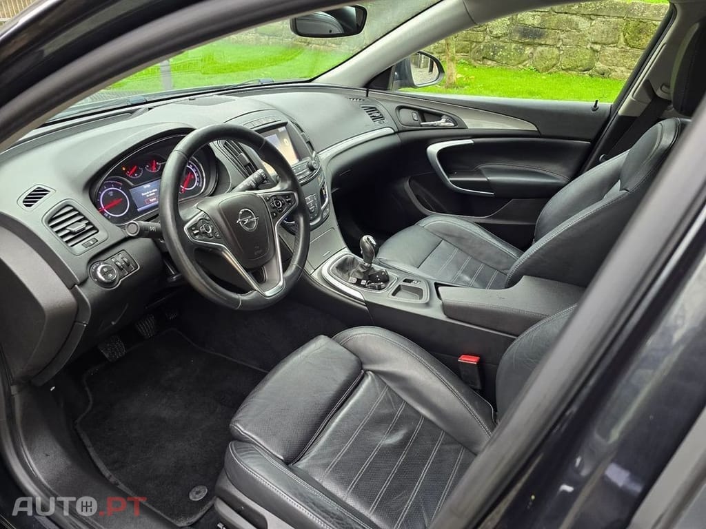 Opel Insignia 1.6 CDTi Cosmo S/S J17