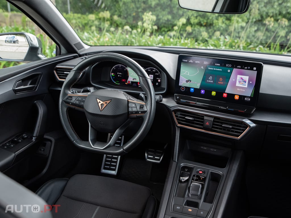 Cupra Leon ST 1.4 e-Hybrid MID DSG