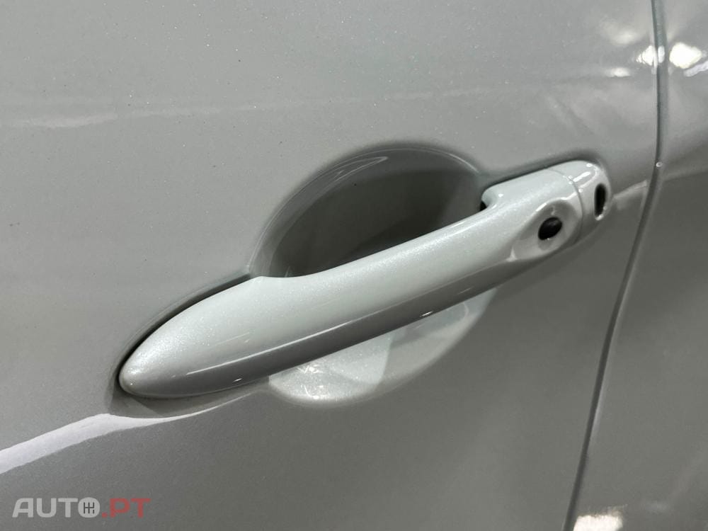 Renault Zoe (c/ Bateria) EV50 135hp Techno