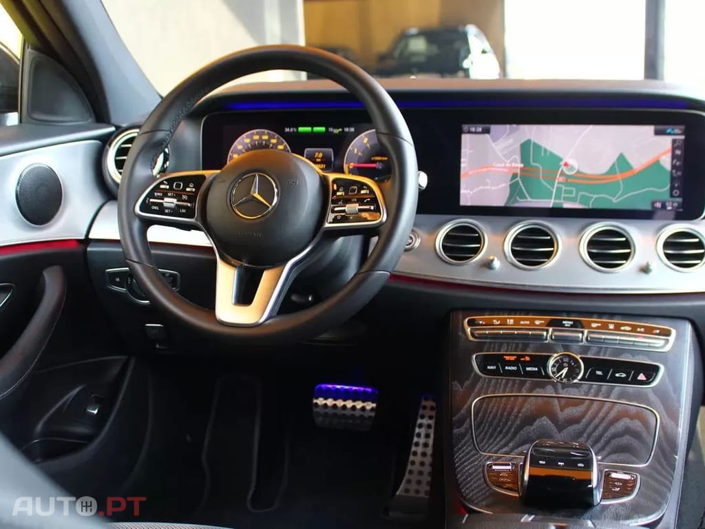Mercedes-Benz E 300 de AMG Line