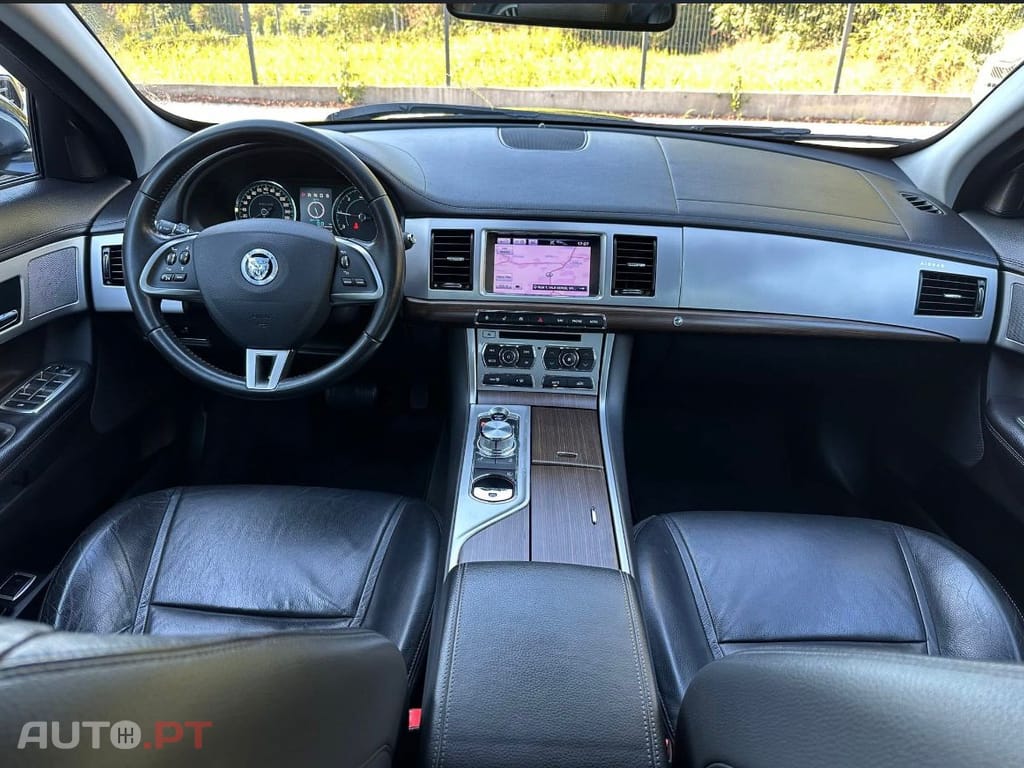 Jaguar XF 2.2D Premium Luxury