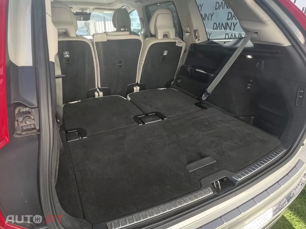 Volvo XC90 2.0 T8 PHEV Inscription Expression AWD