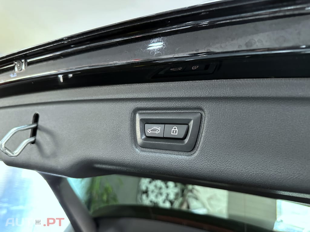 BMW 318 d Touring Pack M Auto