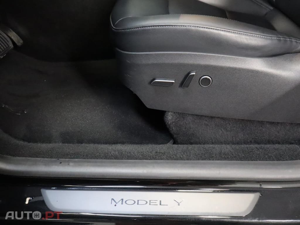 Tesla Model Y Tração Traseira