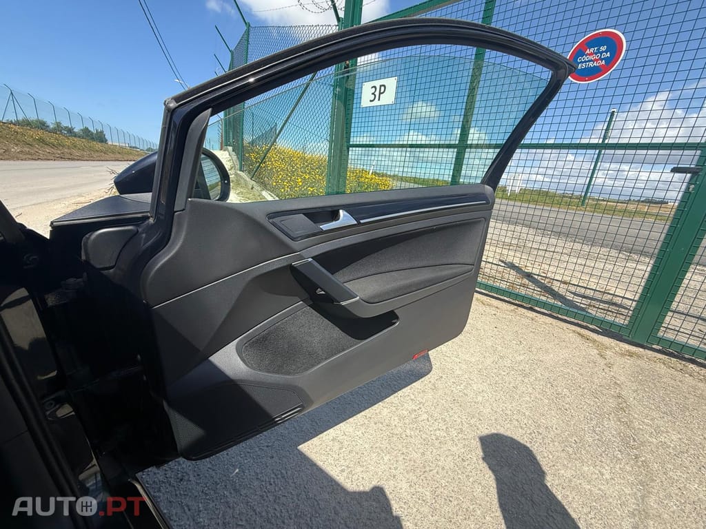 Volkswagen Golf 1.6 tdi