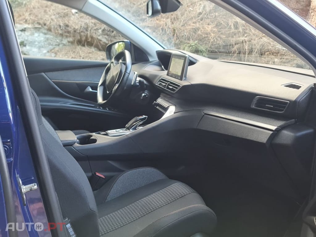 Peugeot 3008 1.6 BlueHDi Active