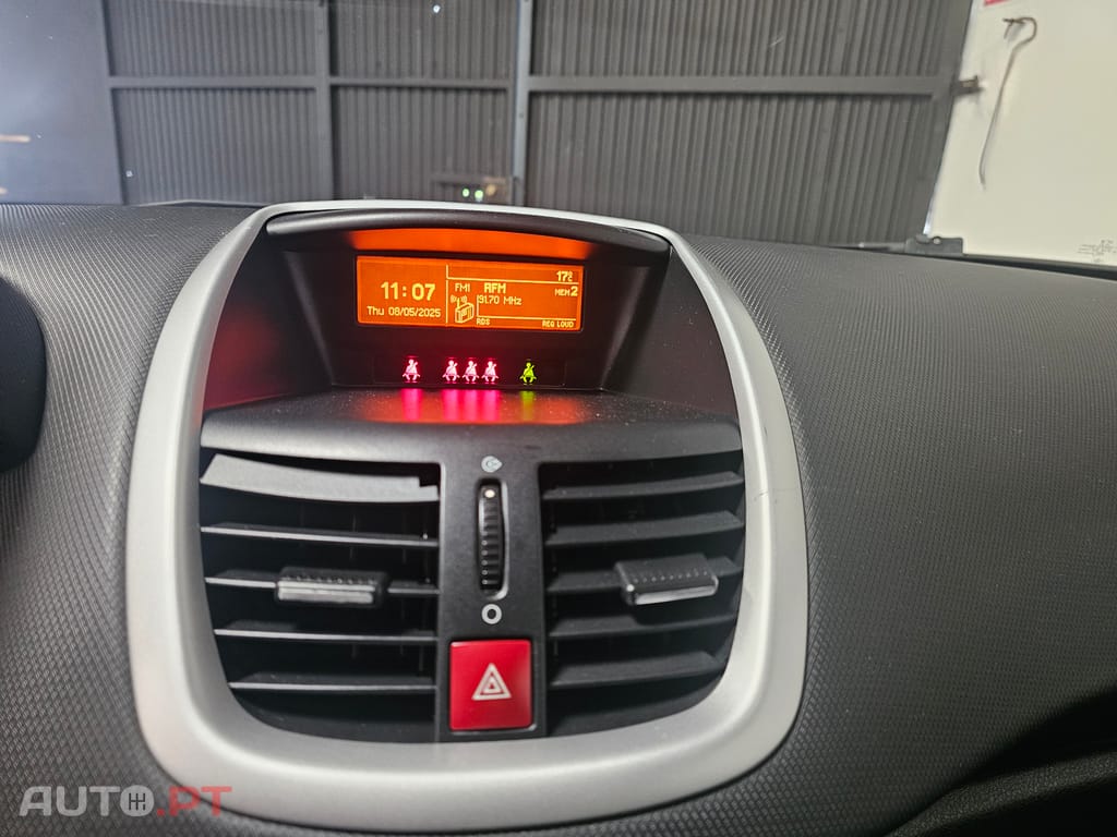 Peugeot 207 1.4 16V
