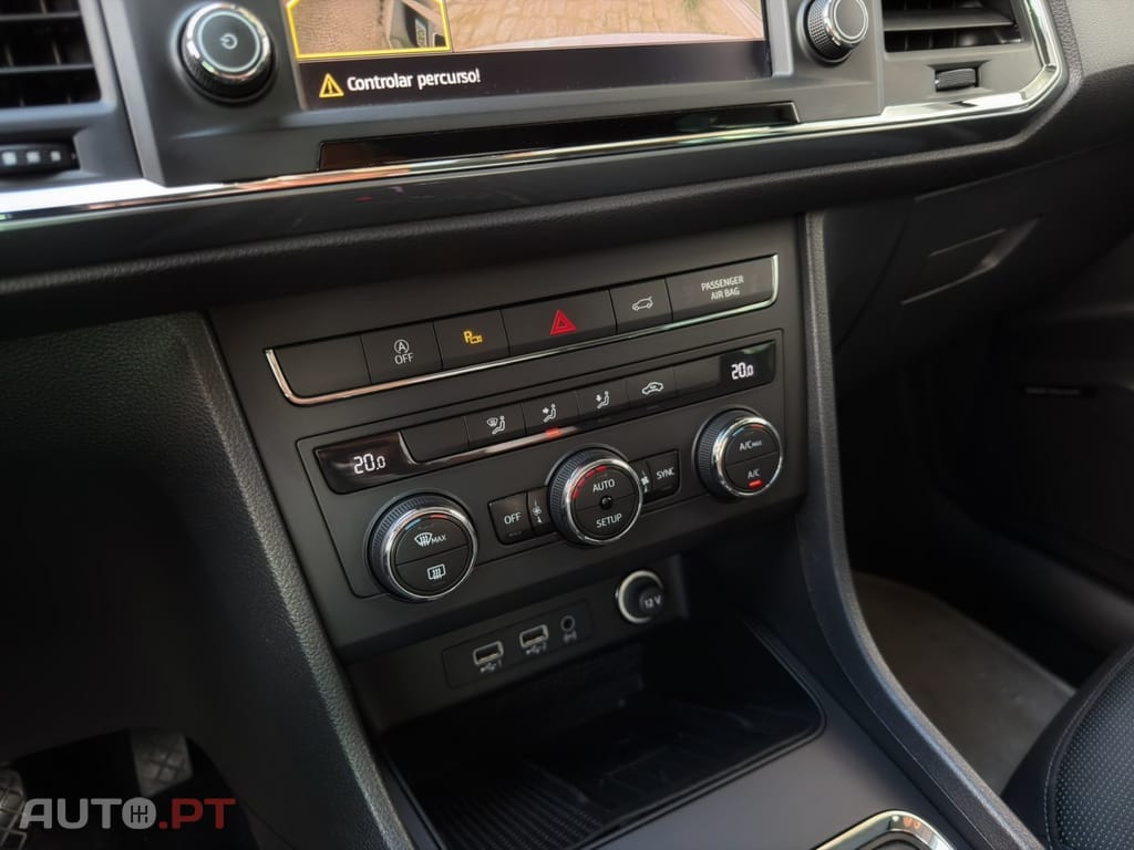 SEAT Ateca 1.6 TDI Ecomotive Reference — fotografia 22