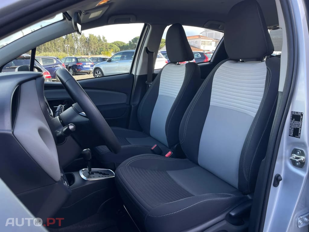 Toyota Yaris 1.5 HSD Comfort+P.Style