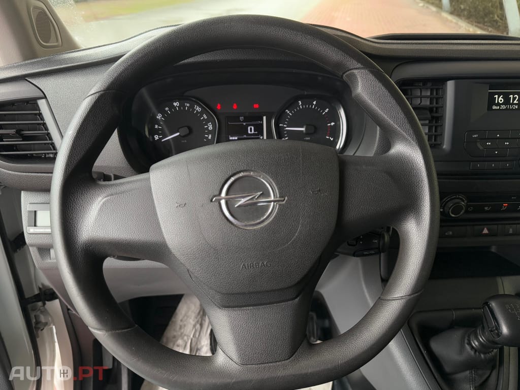 Opel Vivaro 1.5 CDTi L2H1 Essentia