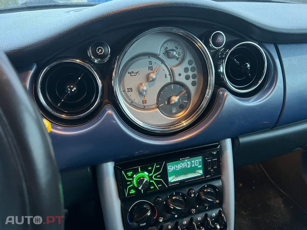 MINI Cabrio R52 CABRIO