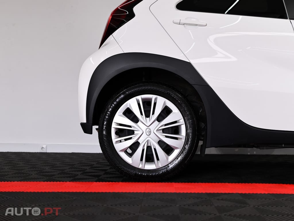 Toyota Aygo X 1.0 Play CVT