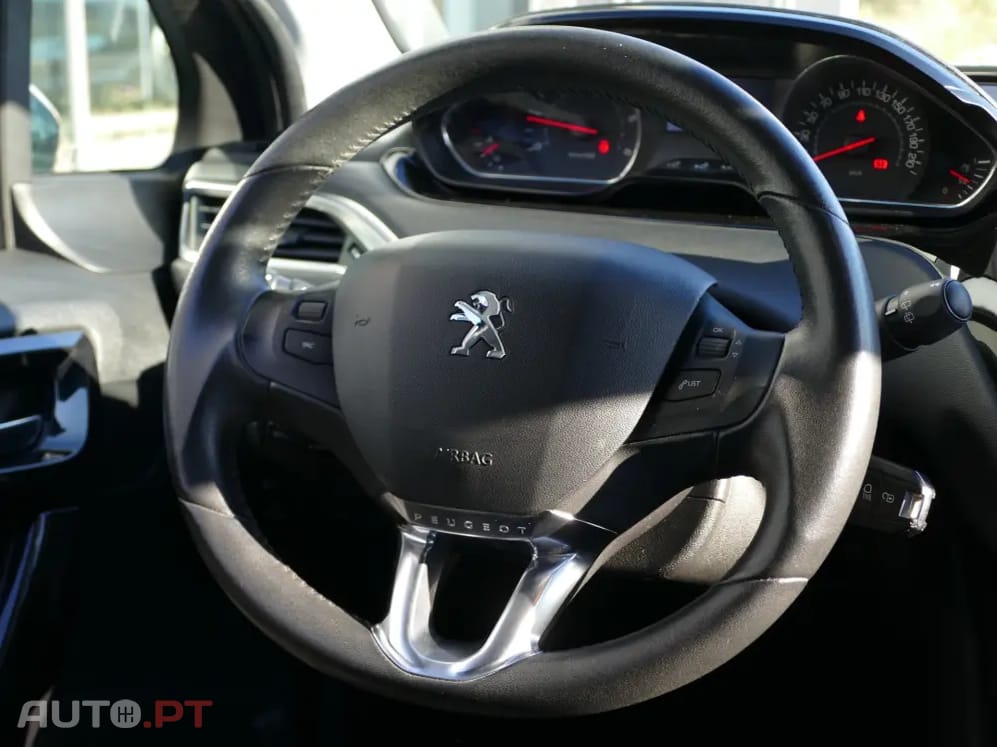 Peugeot 208 1.4 HDi Active