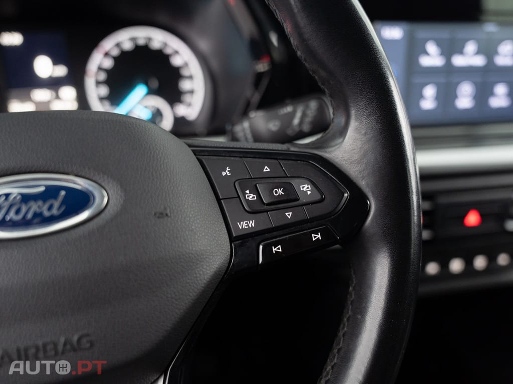 Ford Tourneo Grand 2.0 TDCi Active